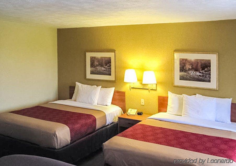 Econo Lodge Ottawa Exterior photo