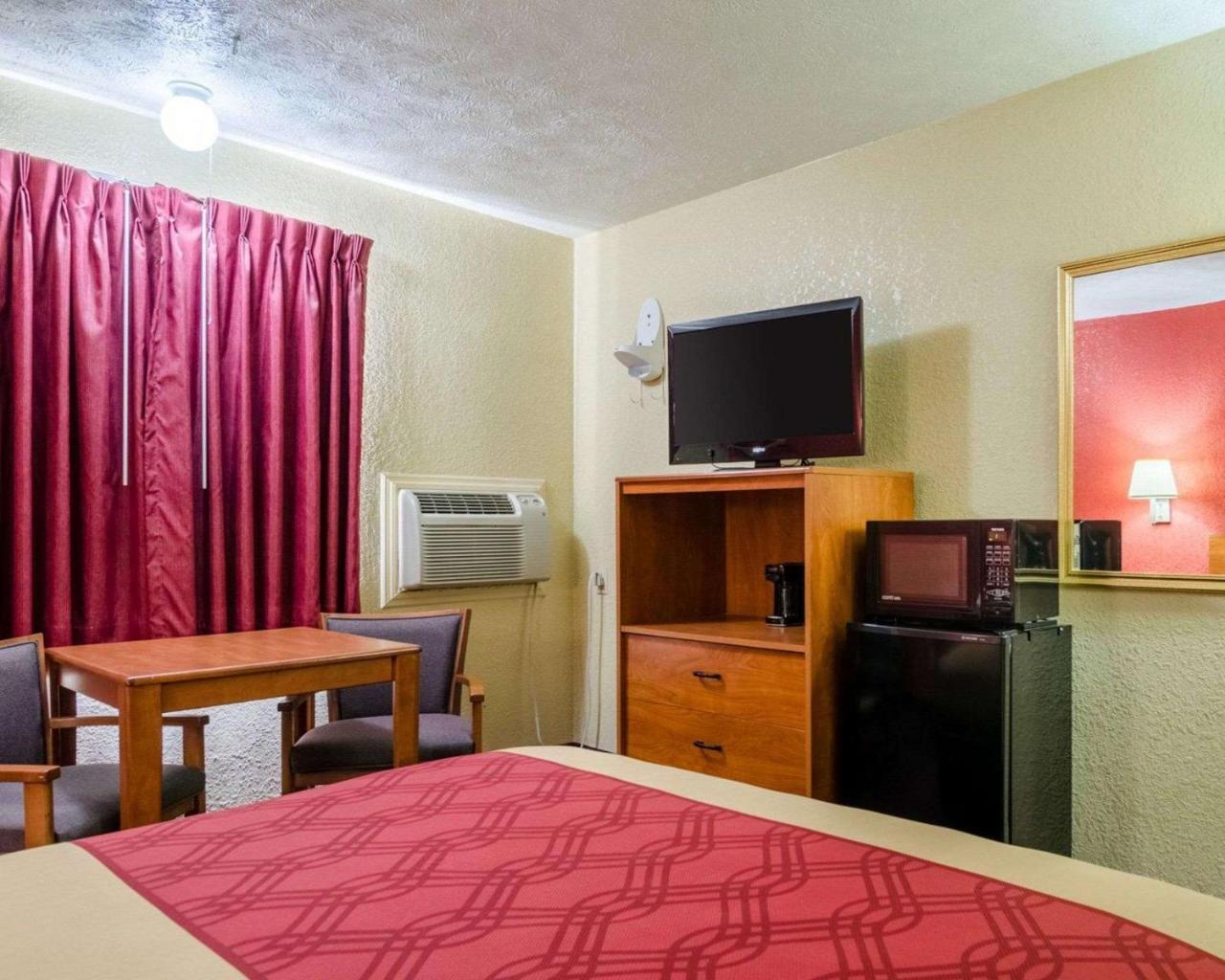 Econo Lodge Ottawa Exterior photo