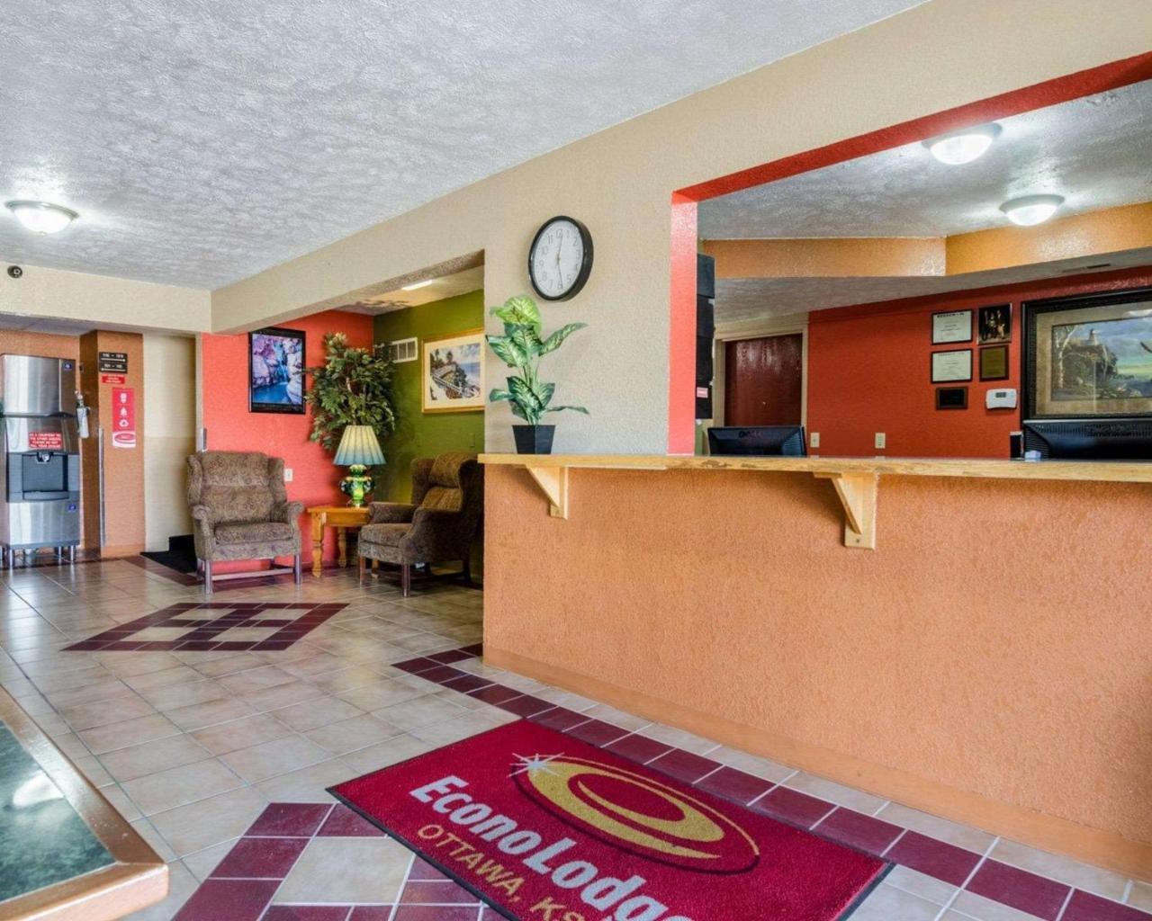 Econo Lodge Ottawa Exterior photo